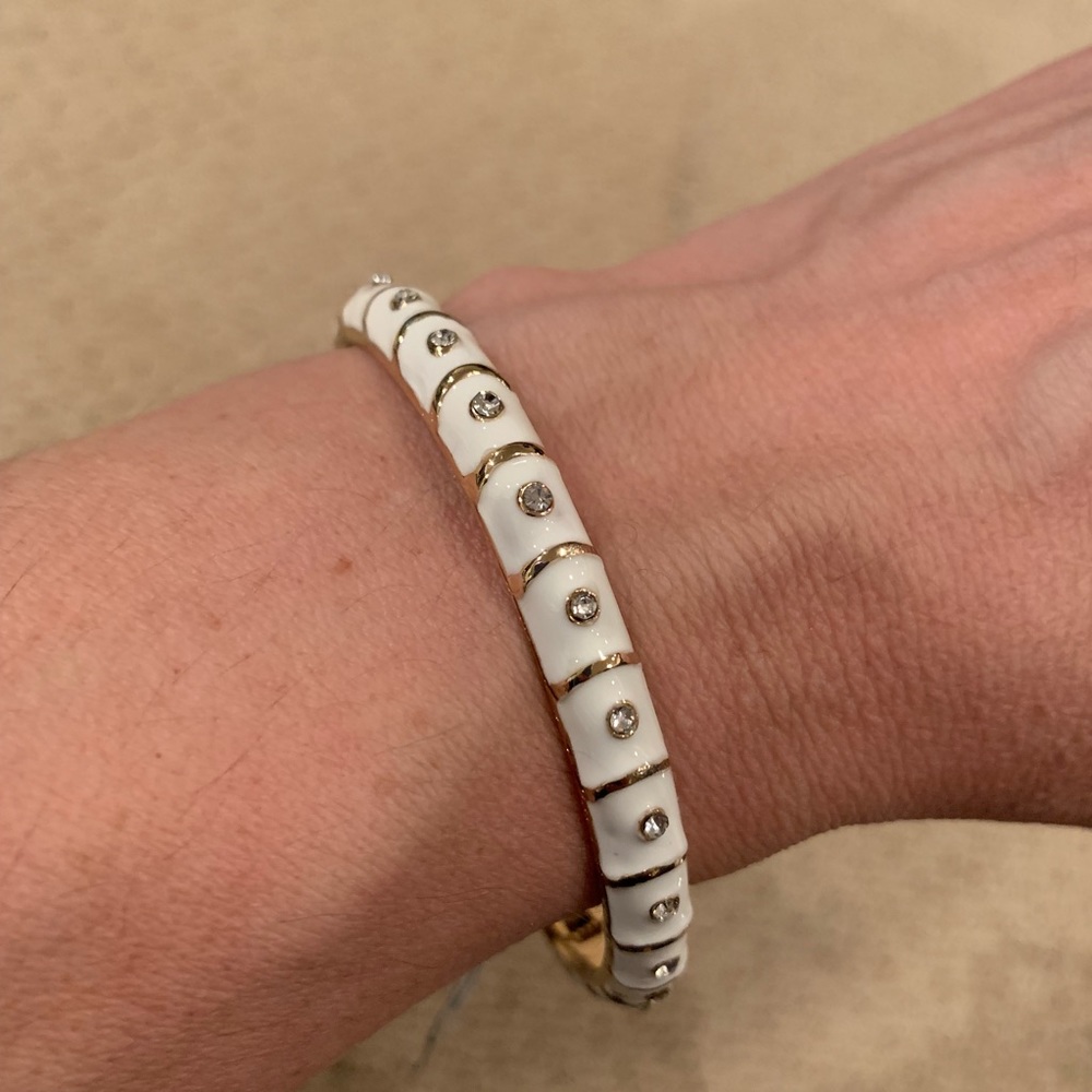 Bloomingdale’s Enamel Bangle Bracelet White NWT